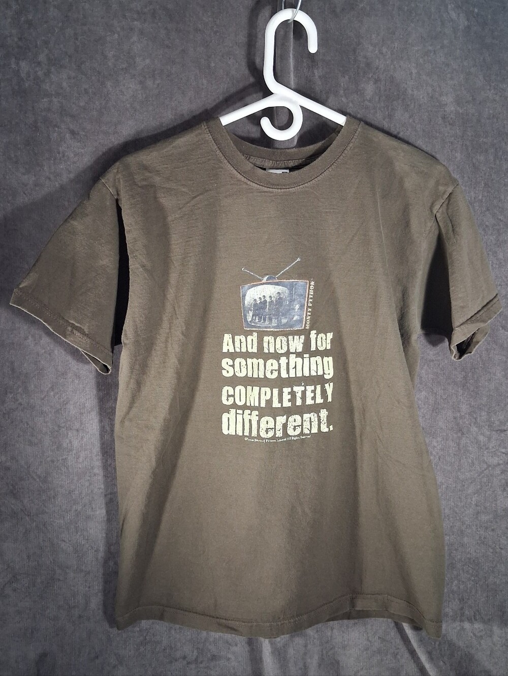 Monty Python And Now For Something Completely Different Khaki Graphic Tee VG- M